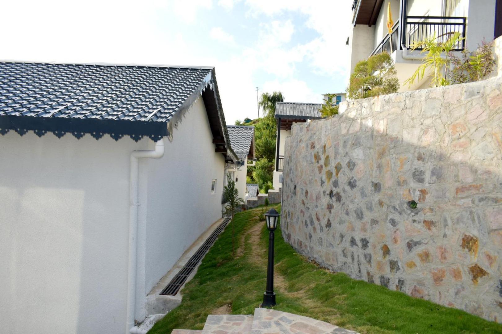 Rega Manivedya The Jungle Trail Resort Mukteshwar Extérieur photo